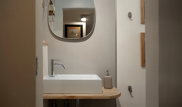 Intelligent Water Control Machine